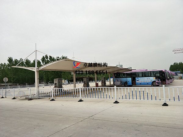 濟源膜結(jié)構充電站樁車棚【濟源潤萬家農(nóng)業(yè)科技有限公司等】工程設計施工案例