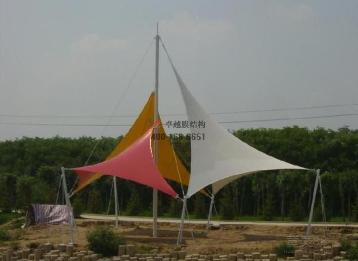 臨沂<font color='red'>張拉膜結(jié)構(gòu)</font>景觀設(shè)計(jì)施工【案例圖片】