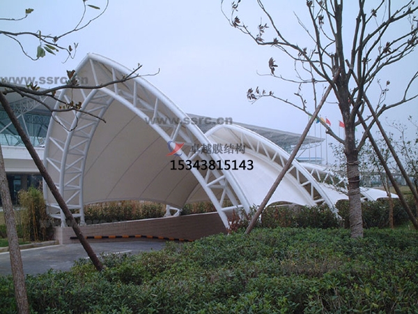 廈門選膜結(jié)構(gòu)材料要注意哪幾點？