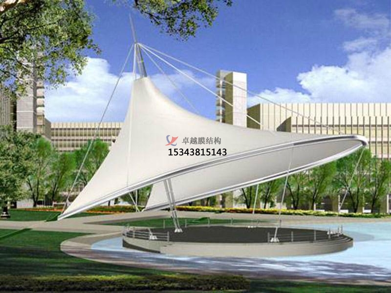 選擇PVDF膜材時需要考慮哪些因素？