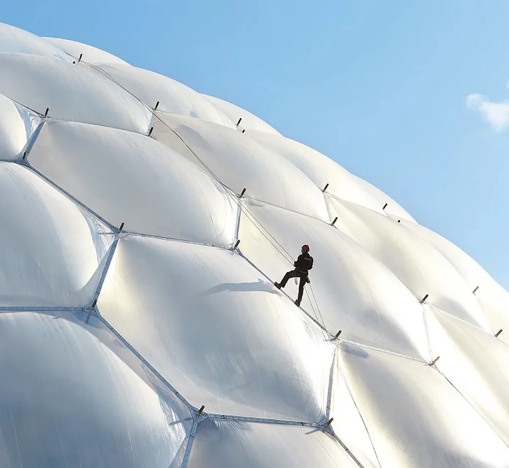 怎么做ETFE膜結(jié)構(gòu)建筑才省錢？
