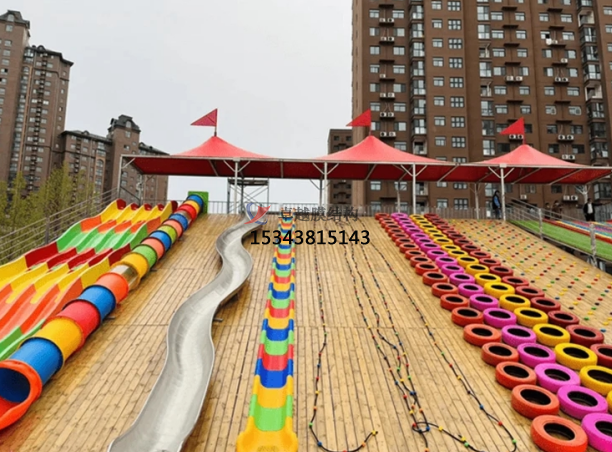 濮陽滑世界橘紅色<font color='red'>張拉膜結(jié)構(gòu)</font>生產(chǎn)