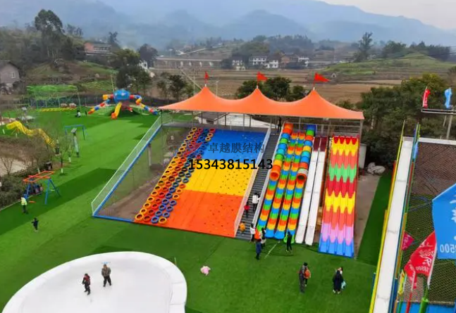 北京滑世界橘紅色<font color='red'>張拉膜結(jié)構(gòu)</font>生產(chǎn)