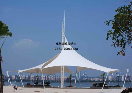 膜結(jié)構(gòu)地下車庫入口